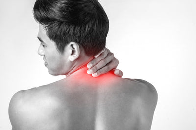 Douleurs cervicales : comprendre, prévenir et soulager efficacement