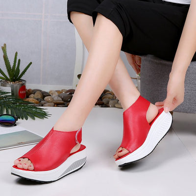 Sandales orthopédiques Compensées Ouvertes – Look Estival Assuré