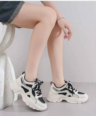 Baskets orthopédiques compensées – Confort et style