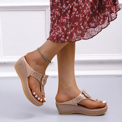 Sandalias ortopédicas elegantes con cuña