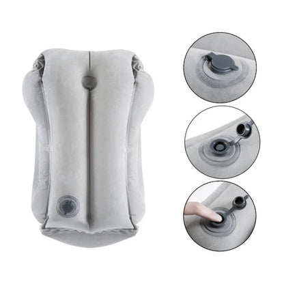 Coussin de voyage orthopédique offrant un excellent soutien cervical.